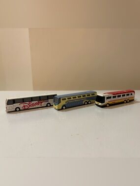3 Walt Disney World Mini Diecast Transportation Bus Toys Passenger